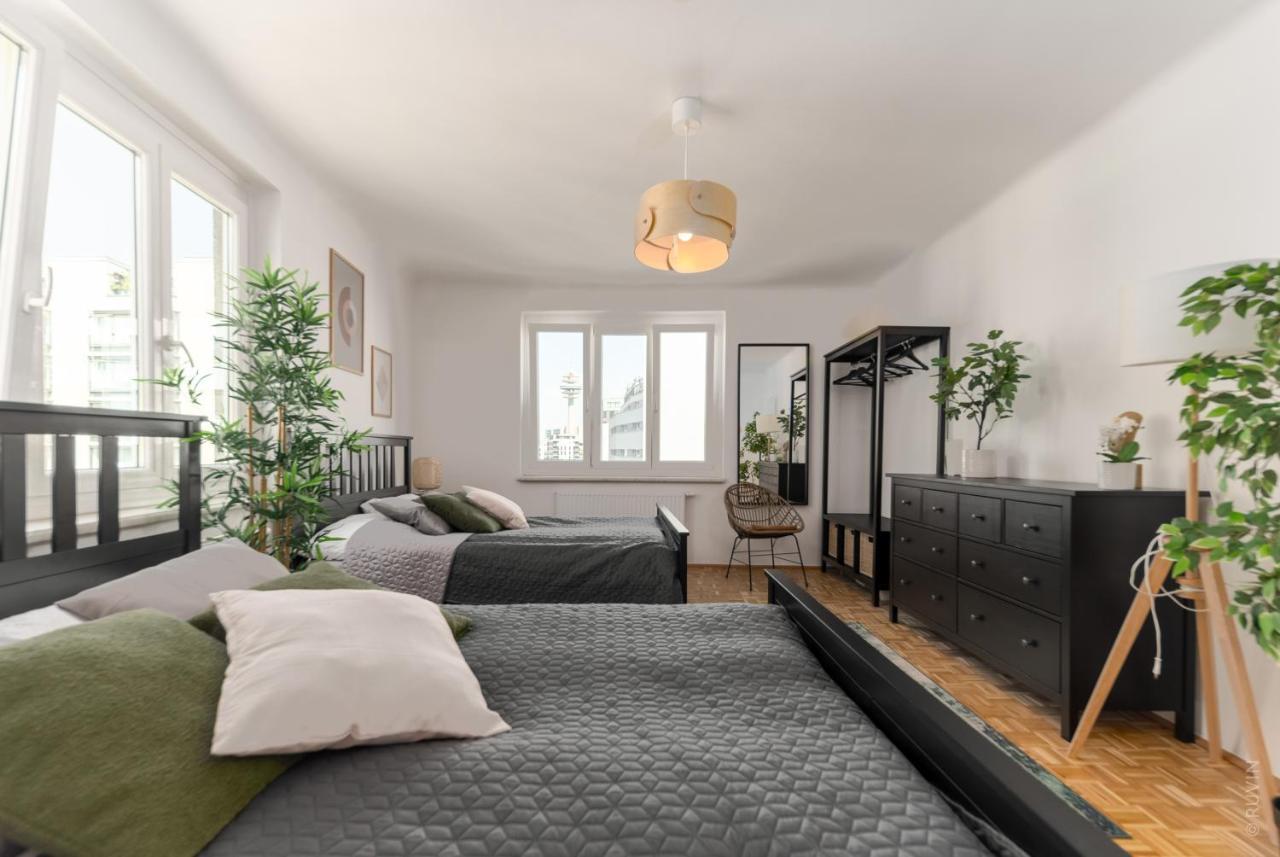 King Bed Home, 3 Bed Rooms, Perfect For Long Term Stay Vienna Exterior photo